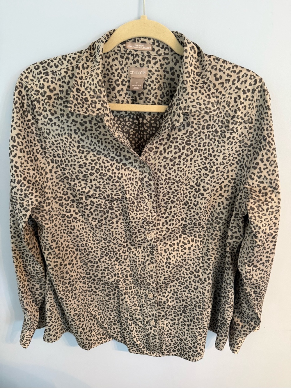 Chico's Gray Animal Print No-Iron Coolmax Blouse Women's Sz 2 (L/12/14)